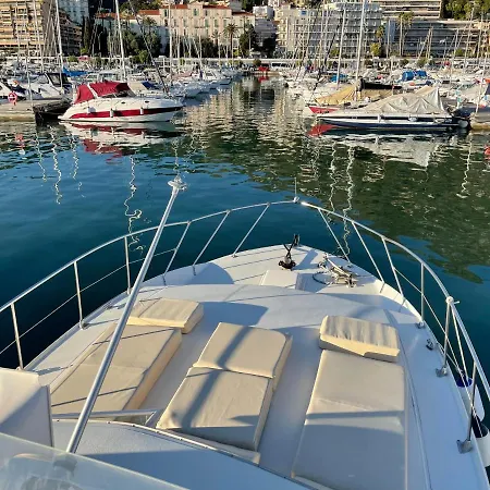 Botel Turtle Boat With Free Parking Menton